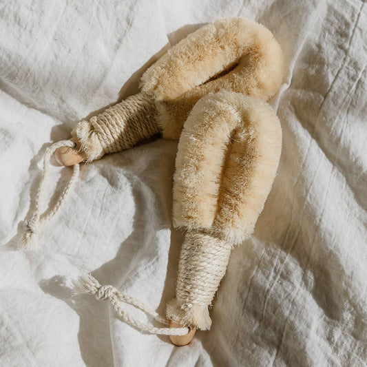 Snug - the body brush │ Perie pentru corp din sisal